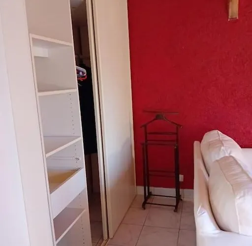 La Petite Maison à La Campagne / Our Little House Casa vacanze *